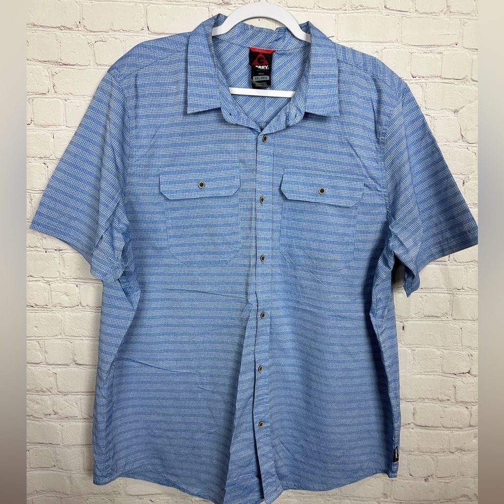 Gerry Men's blue short sleeve button up shirt, sz XXL 2X Outdoor hiking casual